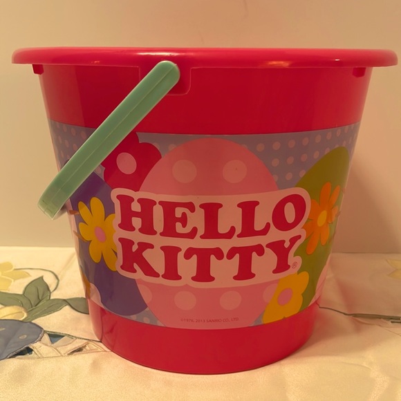 Hello Kitty Holiday Hello Kitty By Sanrio Jumbo Plastic Easter
